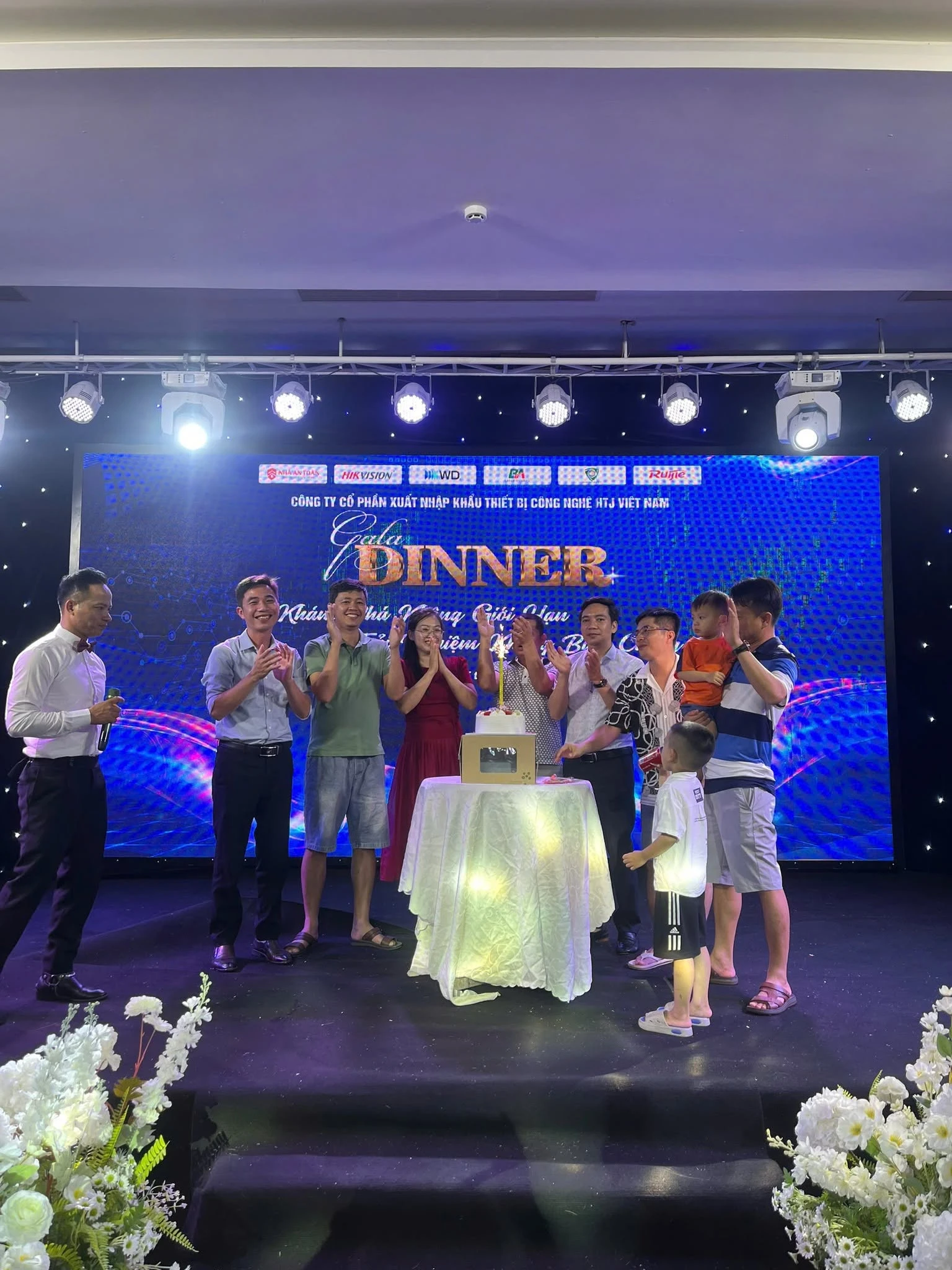 Chuyến Du Lịch Cửa Lò – Quê Bác 2026